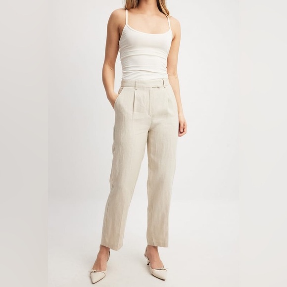 NA-KD | Linen Cropped Pants - Picture 3 of 8